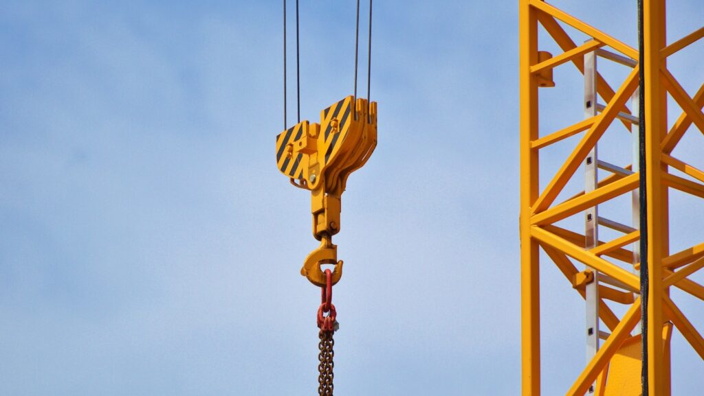 how much money does a crane operator make