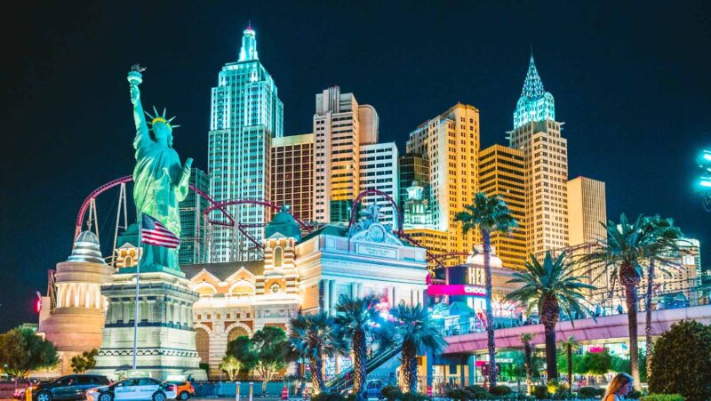how much money does las vegas make a day